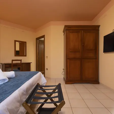 Hotel Hotiday Toscana Riparbella