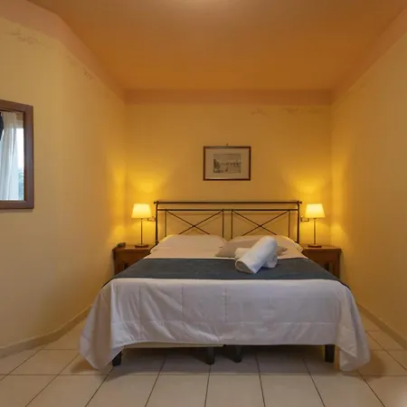 Hotiday Toscana 3* Riparbella